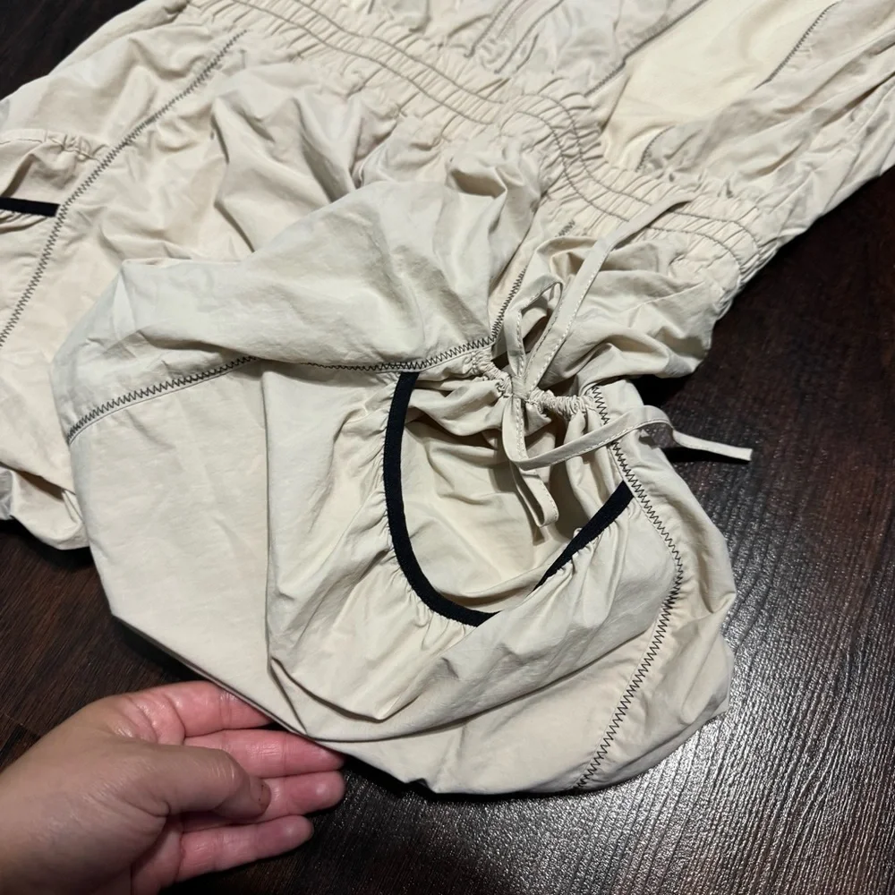 FREE PEOPLE “Grassroots Shortsie” Beige Zip-Up Romper Medium NWT